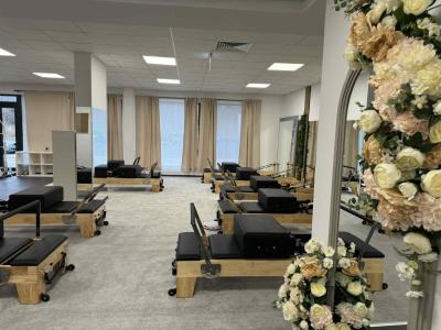 Реформър пилатес тренировка